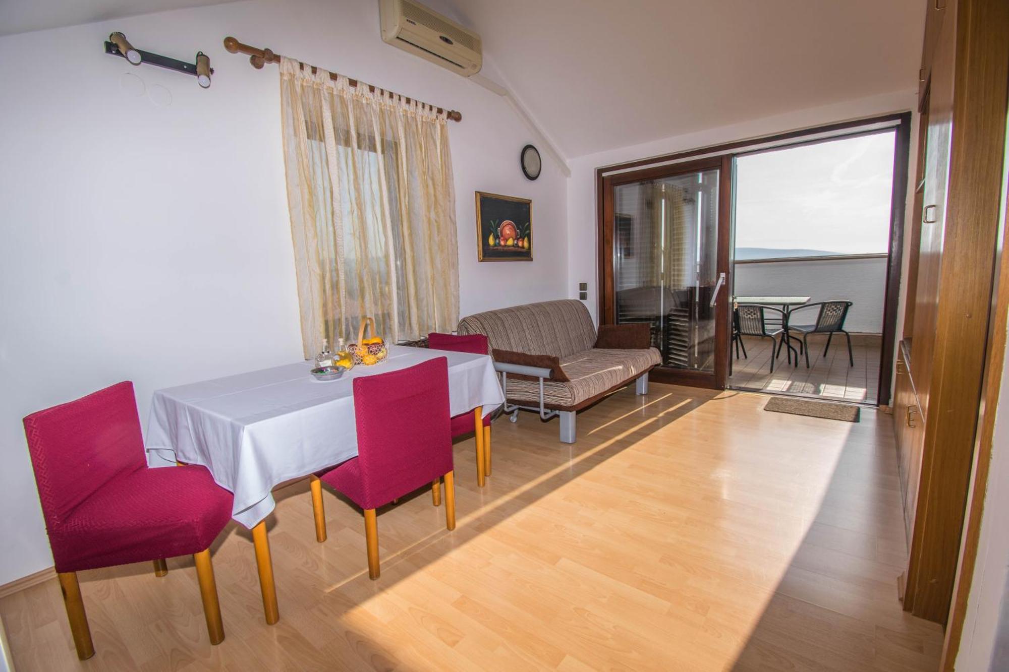 Apartments Punta & Vista In Krk Krk Town Esterno foto